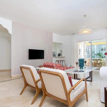 Genteel El Presidente Apartment *