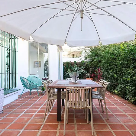 Apartamento Genteel El Presidente Estepona